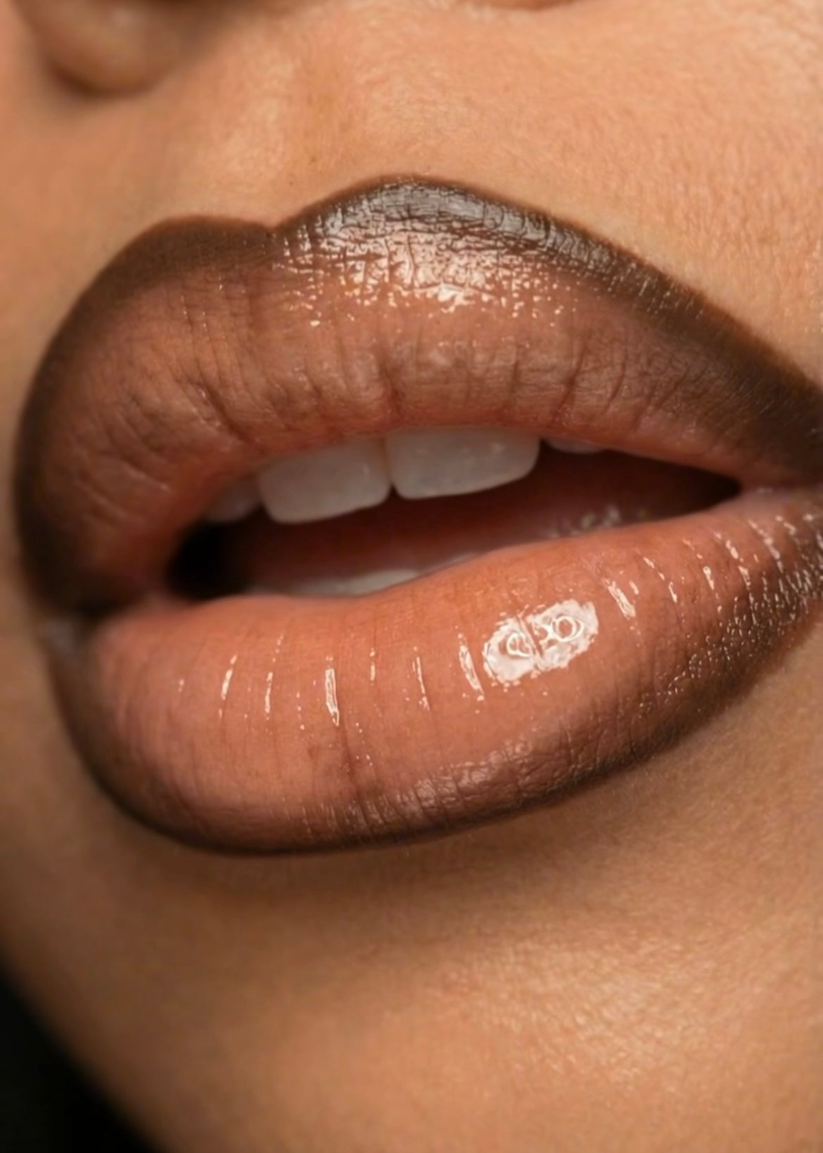 Mocha Intense Lip Liner